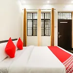 Oyo Hotel Pacifica Near Phoenix United Lucknow