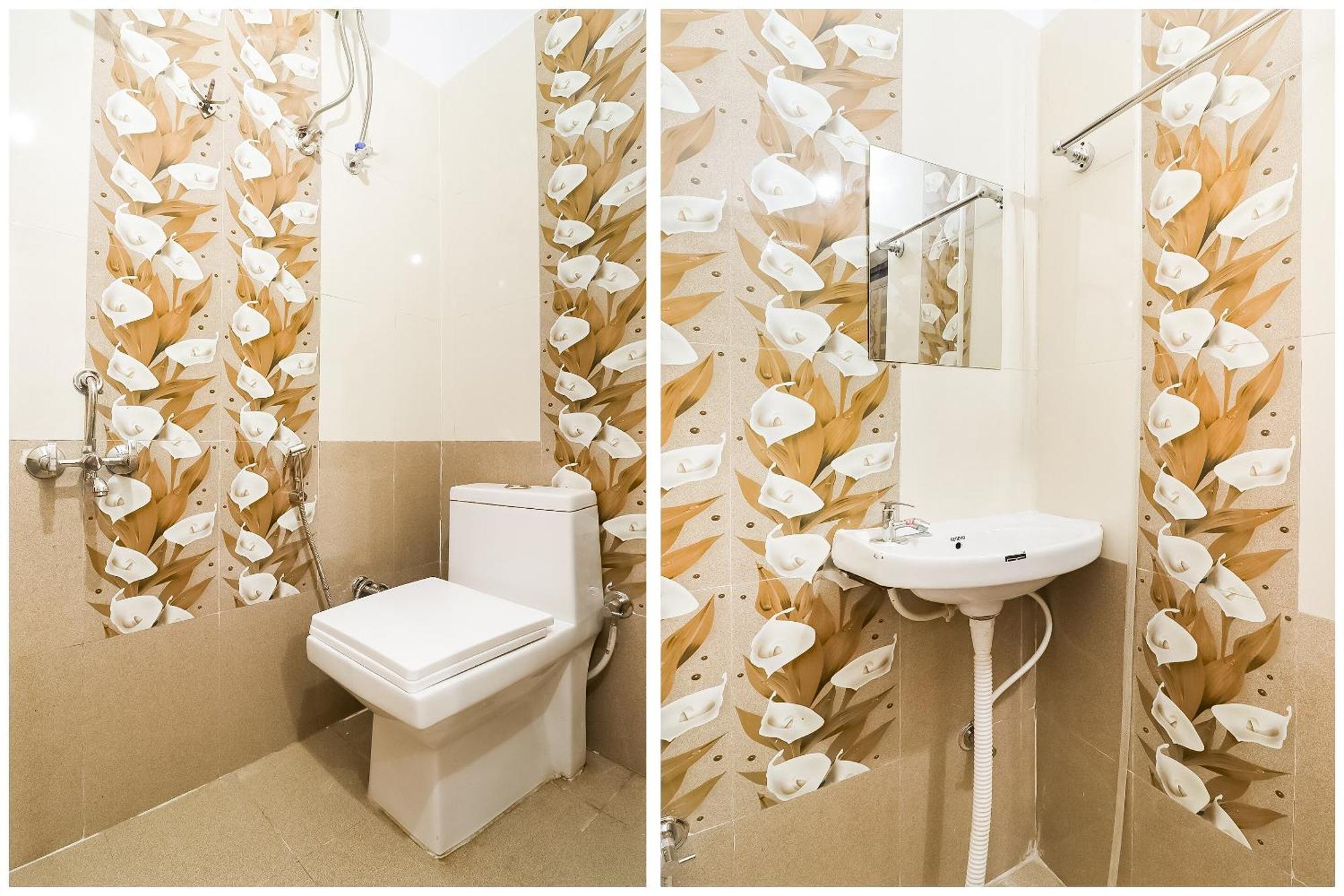 Hotel Oyo Pacifica Near Phoenix United Lucknow